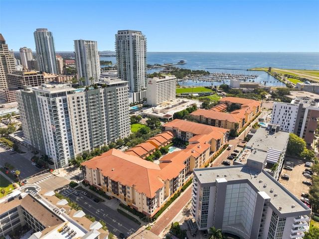 200 4TH AVENUE S 228, St Petersburg, FL 33701