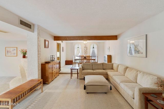 9406 S 47TH Place, Phoenix, AZ 85044