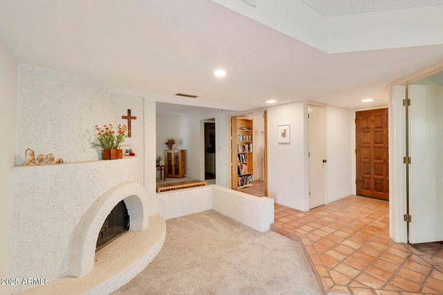 9406 S 47TH Place, Phoenix, AZ 85044