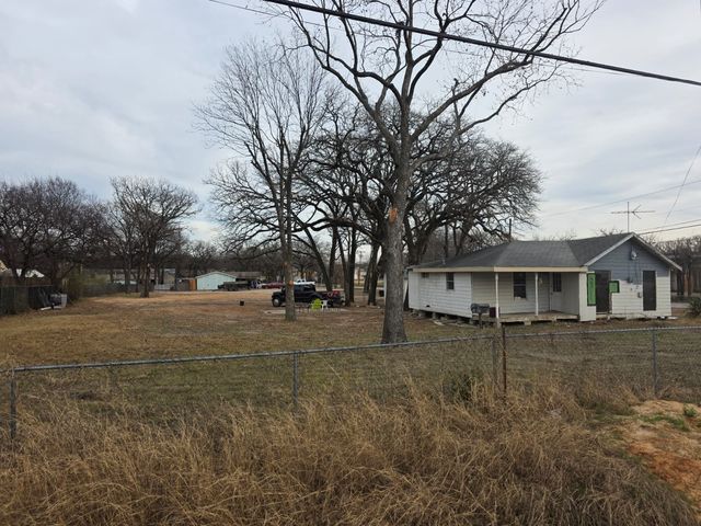 3422 S Peachtree Road, Balch Springs, TX 75180