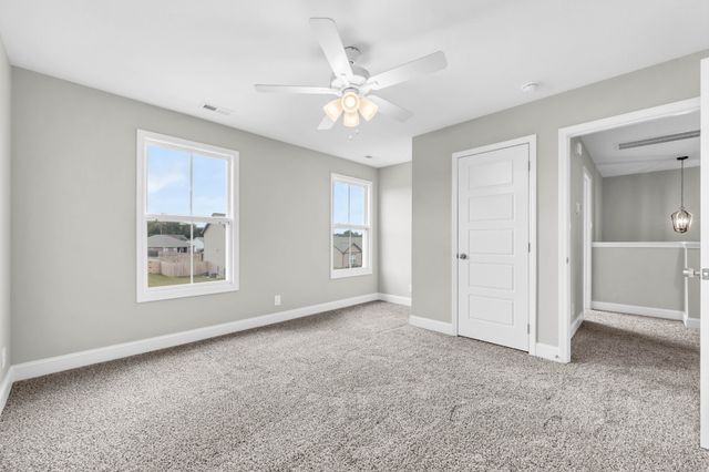 215 Donegal Dr, Clarksville, TN 37042