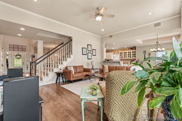 12514 S 18th Circle E, Jenks, OK 74037