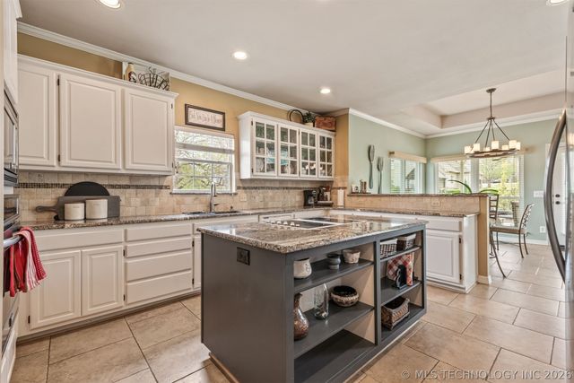 12514 S 18th Circle E, Jenks, OK 74037