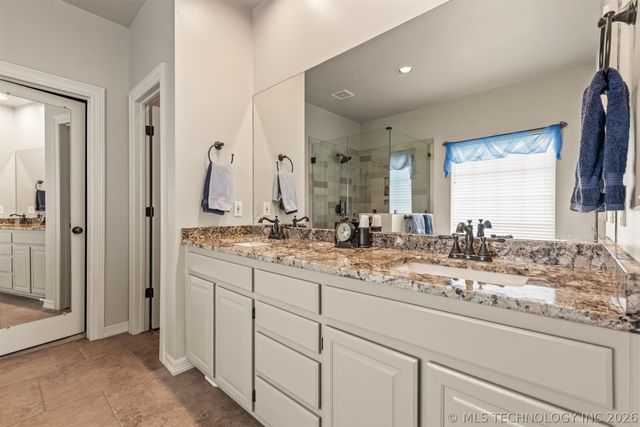 12514 S 18th Circle E, Jenks, OK 74037