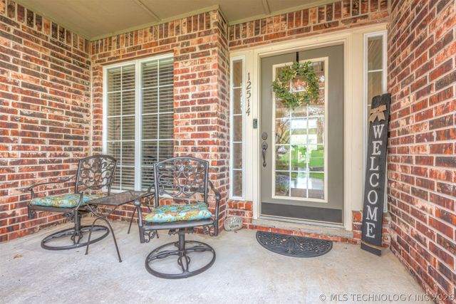 12514 S 18th Circle E, Jenks, OK 74037