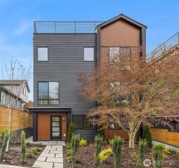 333 NW 47th Street #C, Seattle, WA 98107