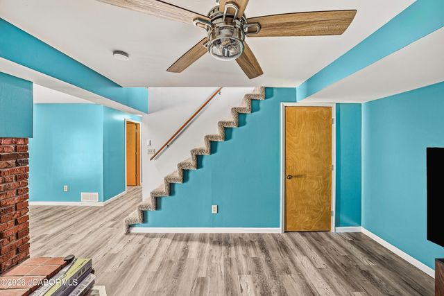 8907 KINGS CHAPEL ROAD, Centertown, MO 65023