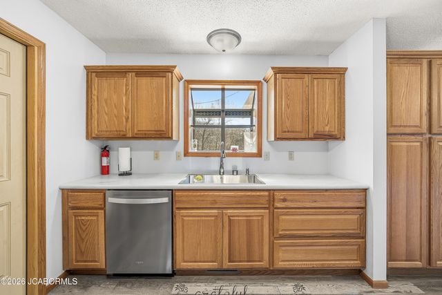 8907 KINGS CHAPEL ROAD, Centertown, MO 65023