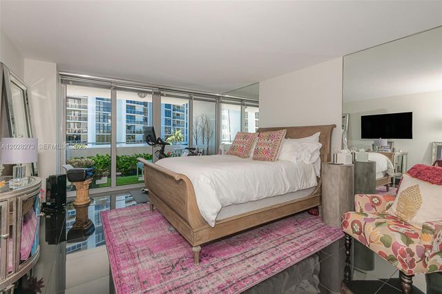 11 Island Ave 409, Miami Beach, FL 33139