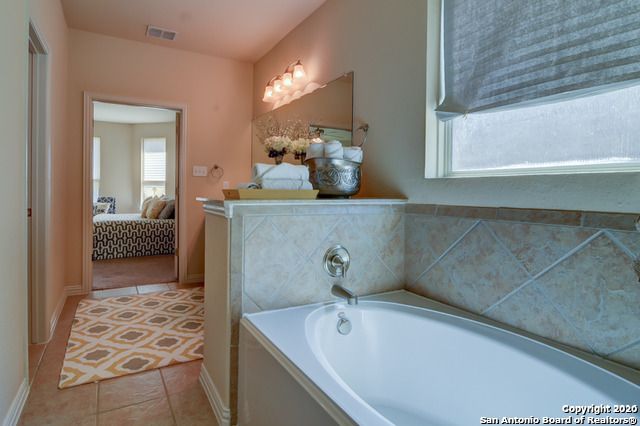 7618 Redrock Vista, San Antonio, TX 78250