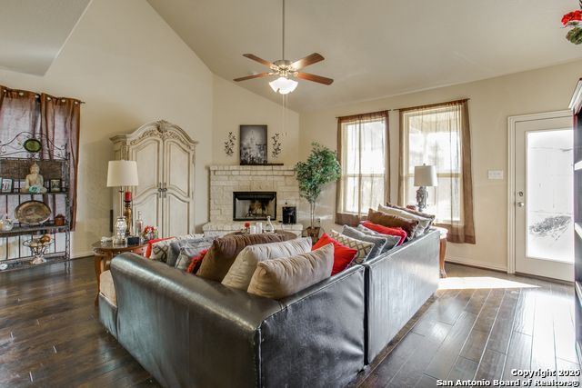 7618 Redrock Vista, San Antonio, TX 78250