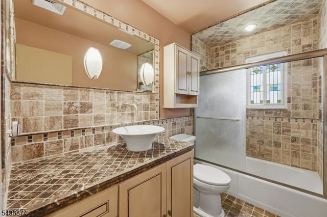 216 E Lake Shore North O103, Montague Twp., NJ 07827