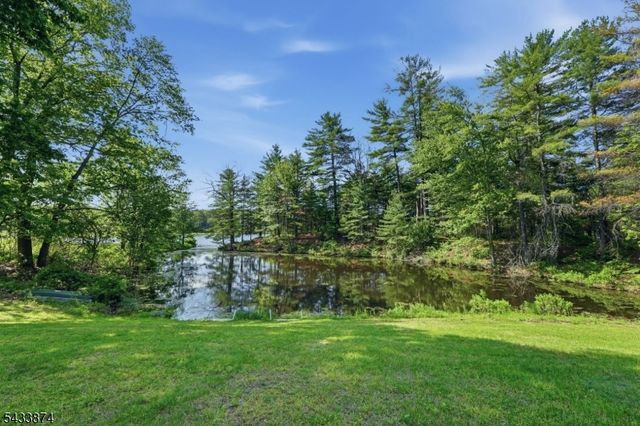 216 E Lake Shore North O103, Montague Twp., NJ 07827