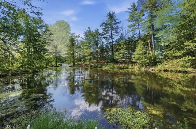 216 E Lake Shore North O103, Montague Twp., NJ 07827