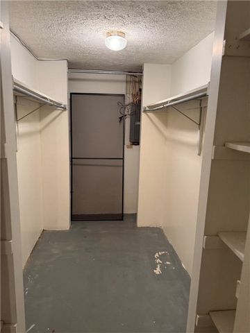 1525 Orchard Dr, Unity Twp, PA 15601