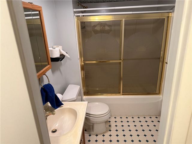 1525 Orchard Dr, Unity Twp, PA 15601