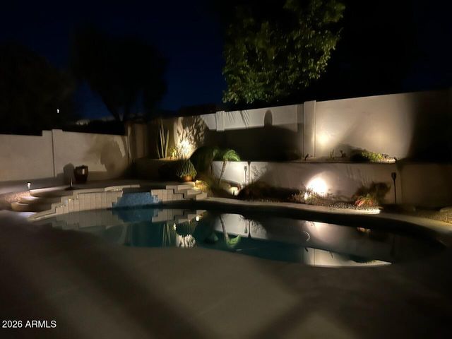 4806 E ESTEVAN Road, Phoenix, AZ 85054