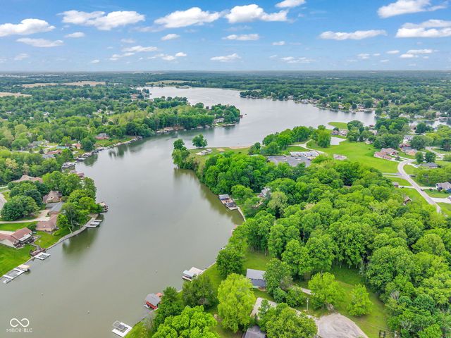 259 Jefferson Valley, Coatesville, IN 46121