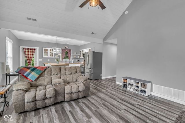 259 Jefferson Valley, Coatesville, IN 46121