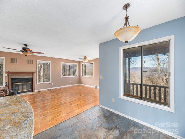 1392 Mount Chalet Road, Canton, NC 28716