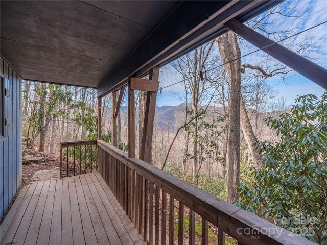 1392 Mount Chalet Road, Canton, NC 28716