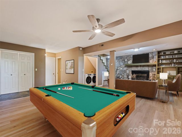 1392 Mount Chalet Road, Canton, NC 28716