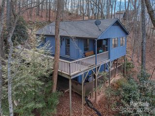 1392 Mount Chalet Road, Canton, NC 28716