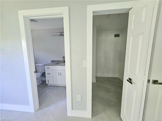 17758 park village BLVD, Fort Myers, FL 33908