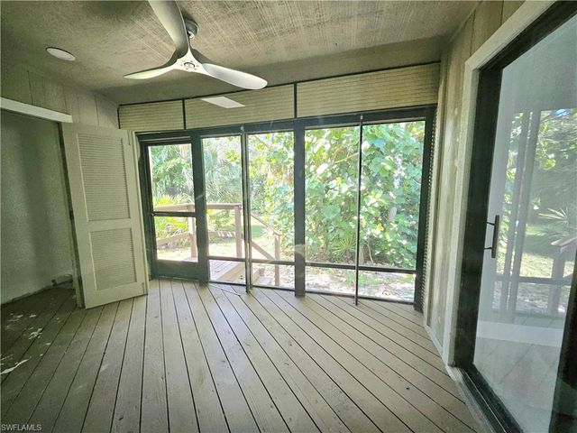 17758 park village BLVD, Fort Myers, FL 33908