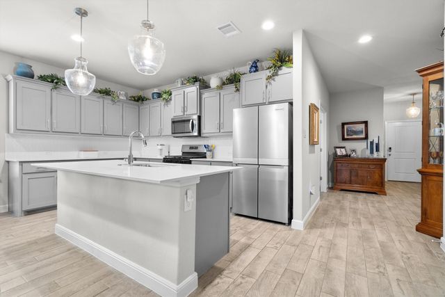 146 Hawksbill Lane, Rhome, TX 76078