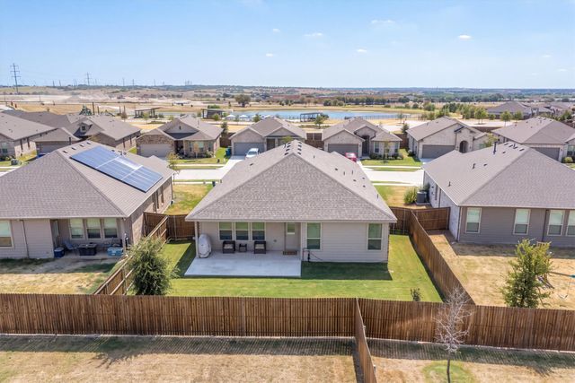 146 Hawksbill Lane, Rhome, TX 76078