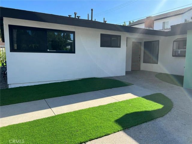 23030 Dolorosa, Woodland Hills, CA 91367