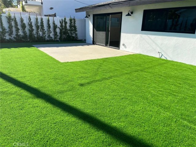 23030 Dolorosa, Woodland Hills, CA 91367