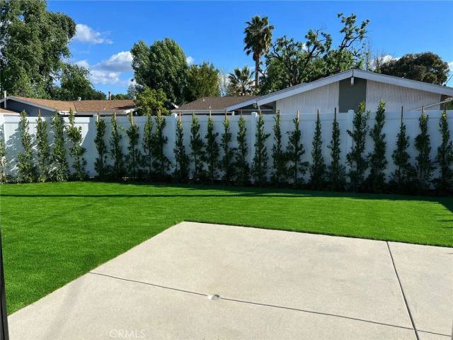 23030 Dolorosa, Woodland Hills, CA 91367