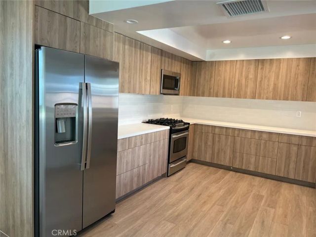 23030 Dolorosa, Woodland Hills, CA 91367