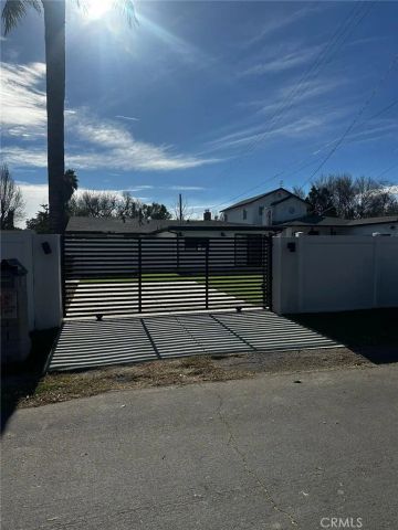 23030 Dolorosa, Woodland Hills, CA 91367