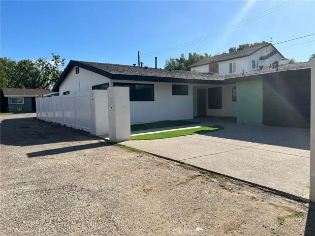 23030 Dolorosa, Woodland Hills, CA 91367