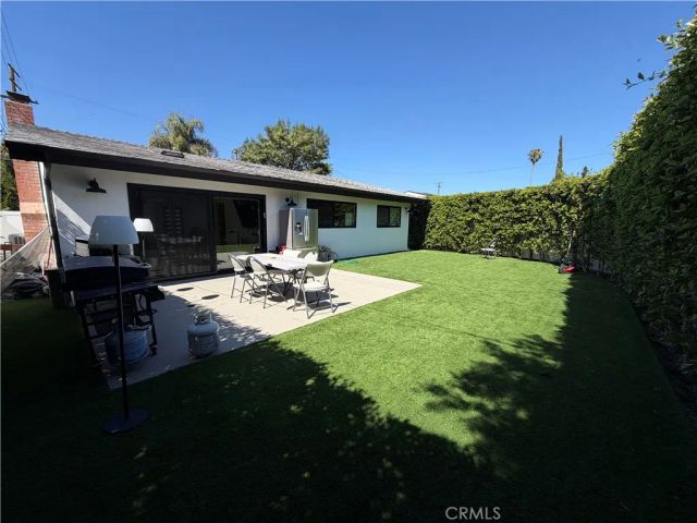23030 Dolorosa, Woodland Hills, CA 91367
