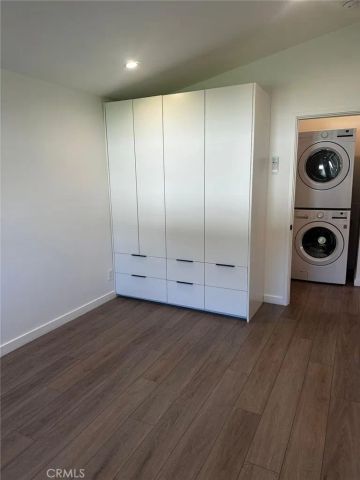 23030 Dolorosa, Woodland Hills, CA 91367