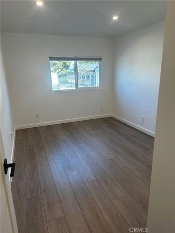 23030 Dolorosa, Woodland Hills, CA 91367