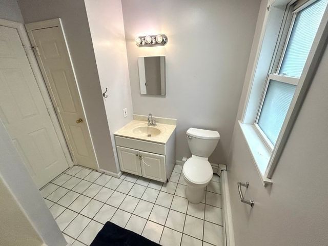 9 Irving St 1, Medford, MA 02155