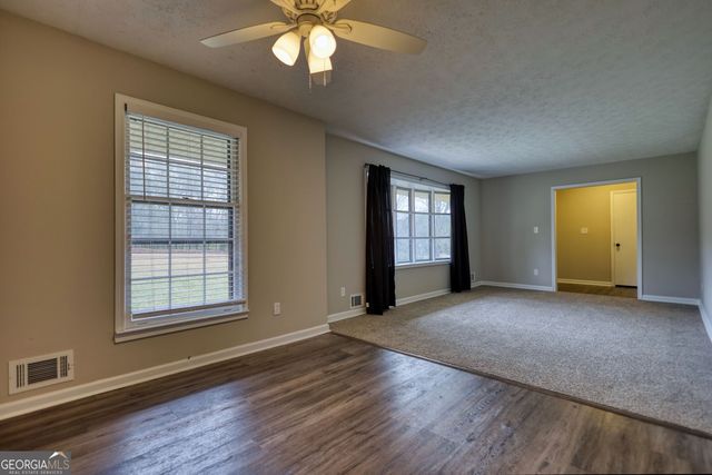 467 Johnny Cut Road, Griffin, GA 30223