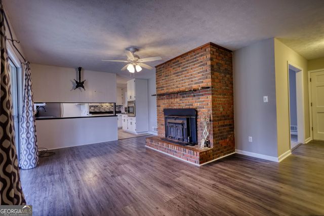 467 Johnny Cut Road, Griffin, GA 30223