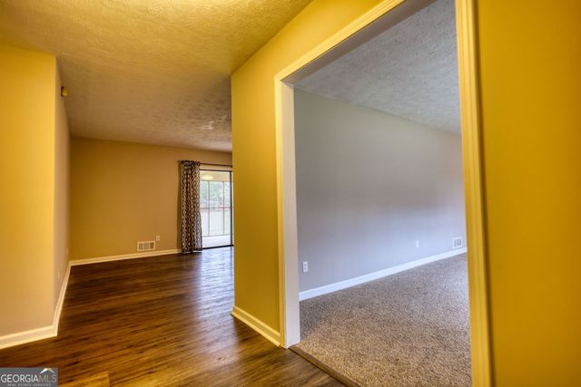 467 Johnny Cut Road, Griffin, GA 30223