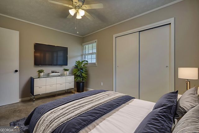 467 Johnny Cut Road, Griffin, GA 30223