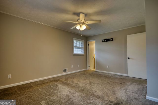 467 Johnny Cut Road, Griffin, GA 30223