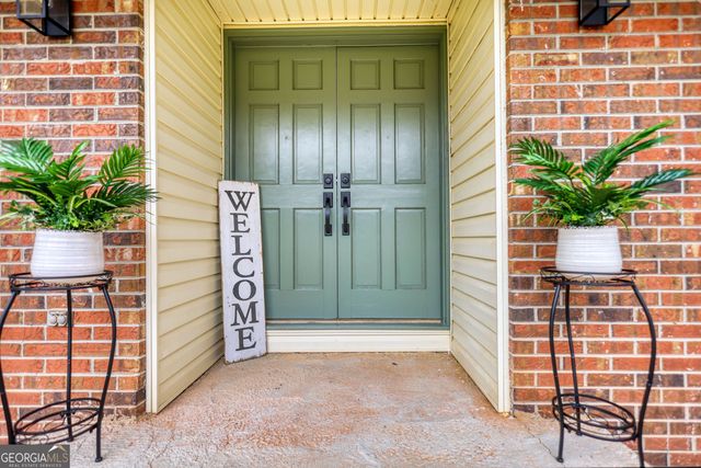 467 Johnny Cut Road, Griffin, GA 30223