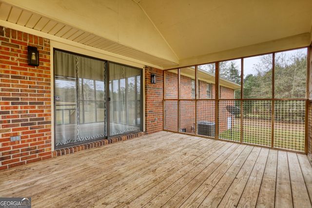 467 Johnny Cut Road, Griffin, GA 30223