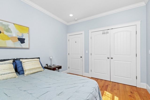87 Sunnyside St 87, Boston, MA 02136