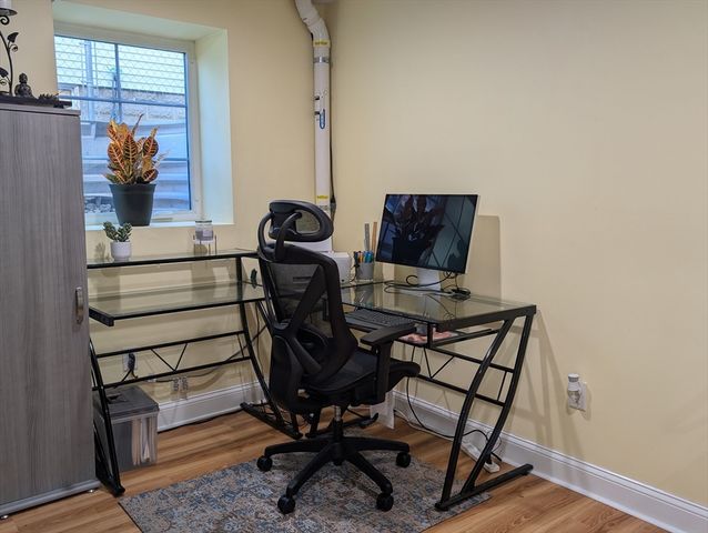 87 Sunnyside St 87, Boston, MA 02136